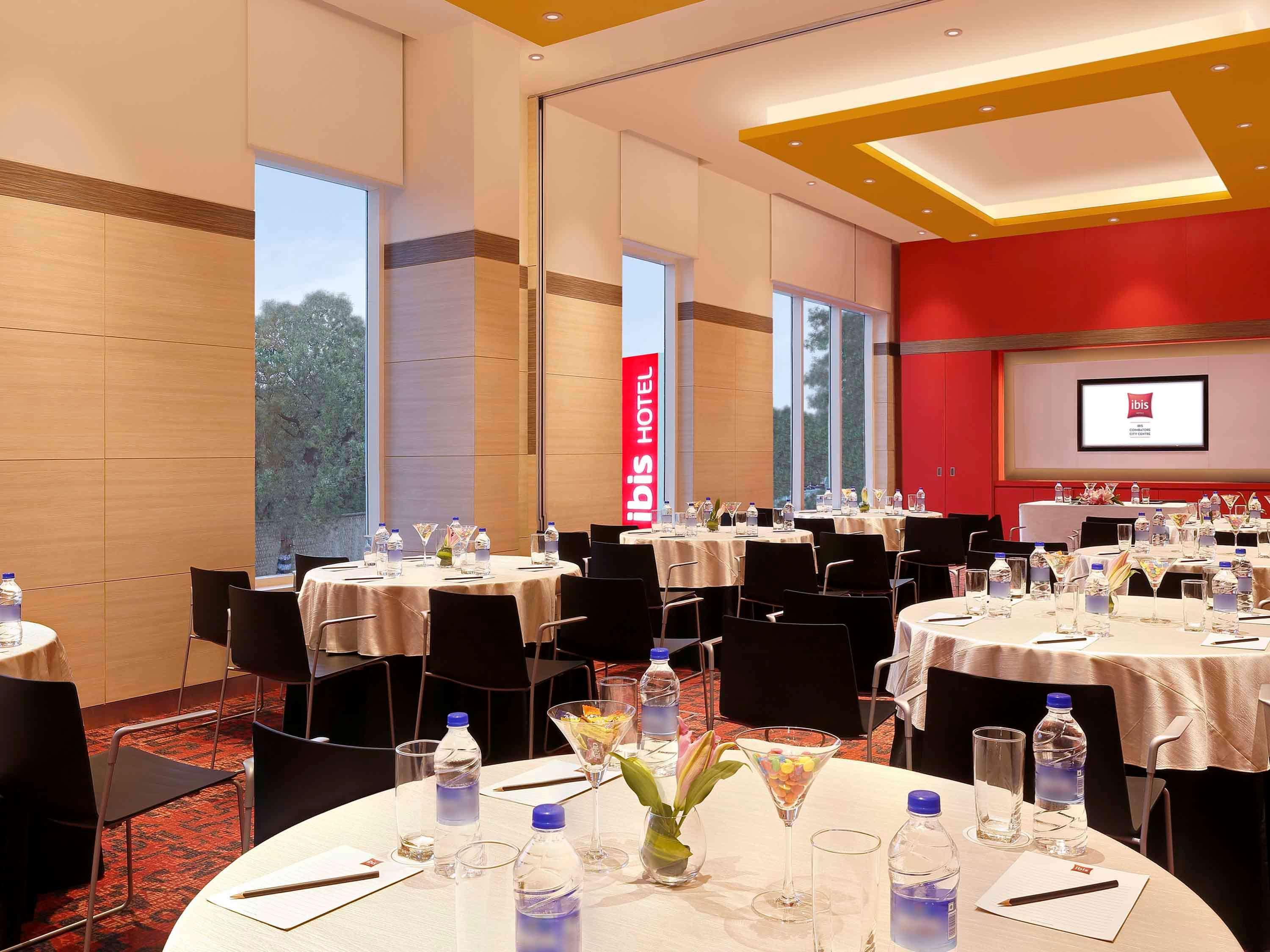 Ibis Coimbatore City Centre - An Accor Brand Buitenkant foto