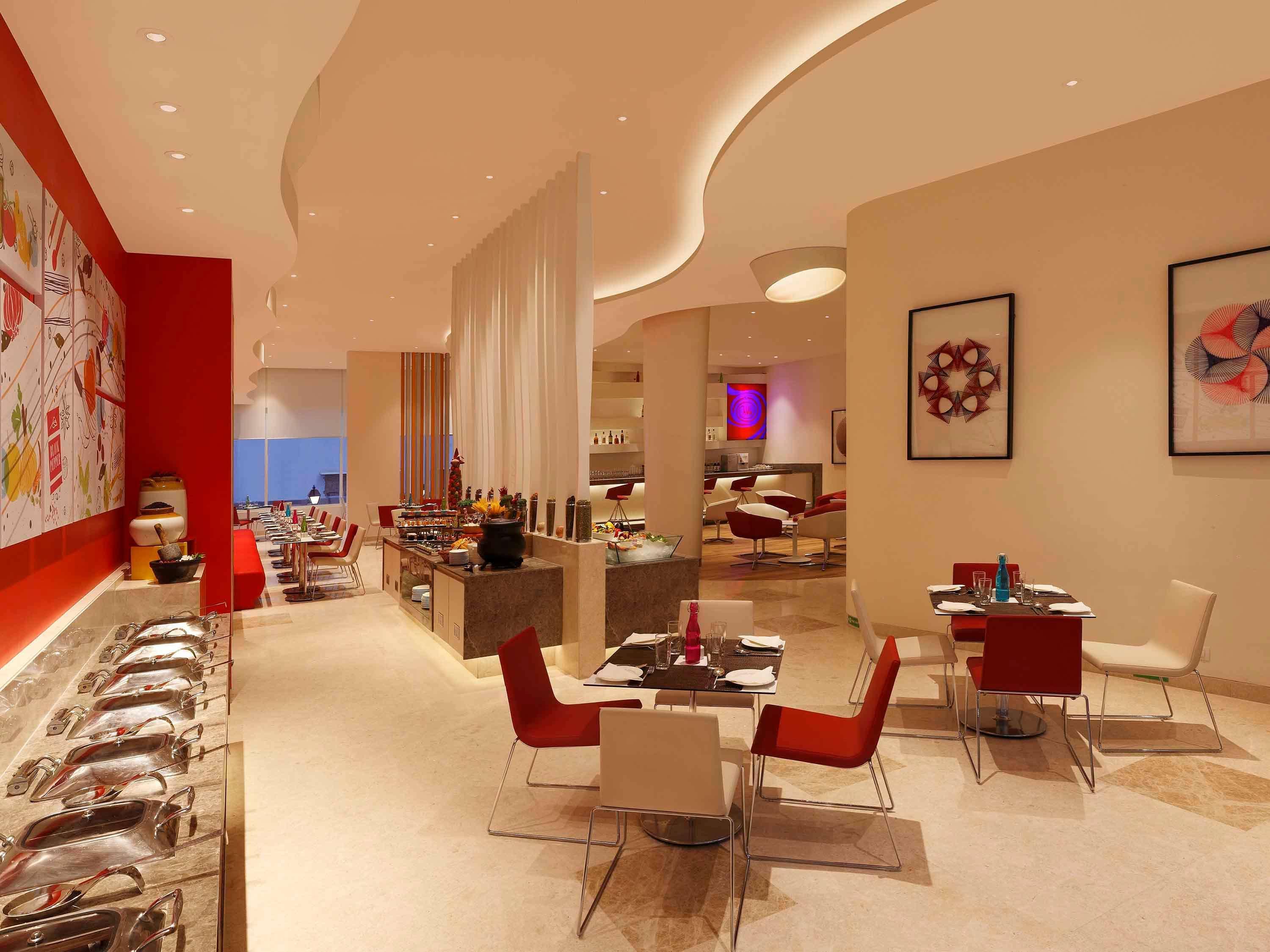 Ibis Coimbatore City Centre - An Accor Brand Buitenkant foto