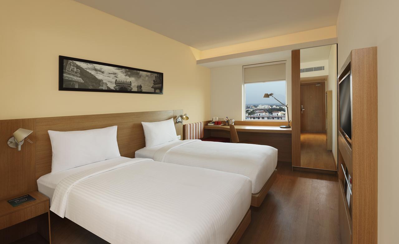 Ibis Coimbatore City Centre - An Accor Brand Buitenkant foto